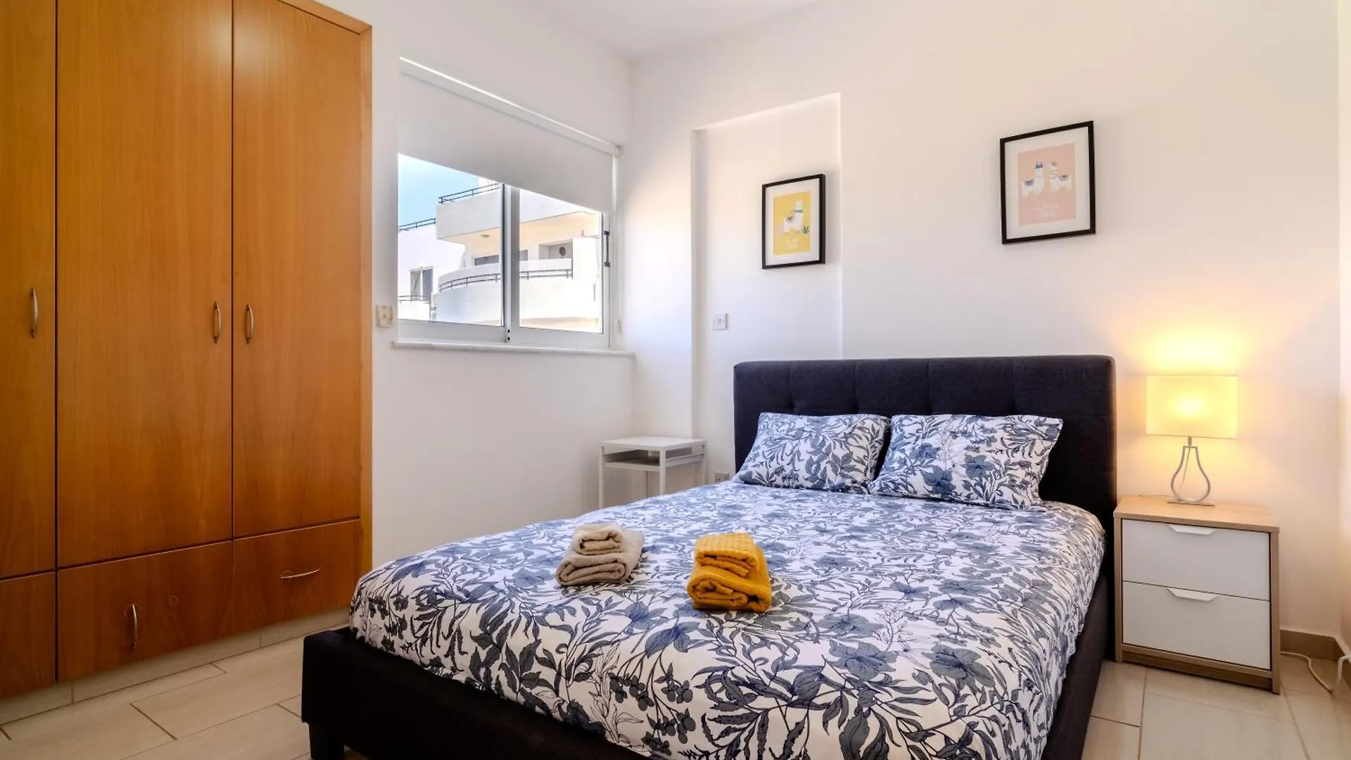 Athina Mackenzie 2 Bedroom Flat With Pool Larnaca Apartment